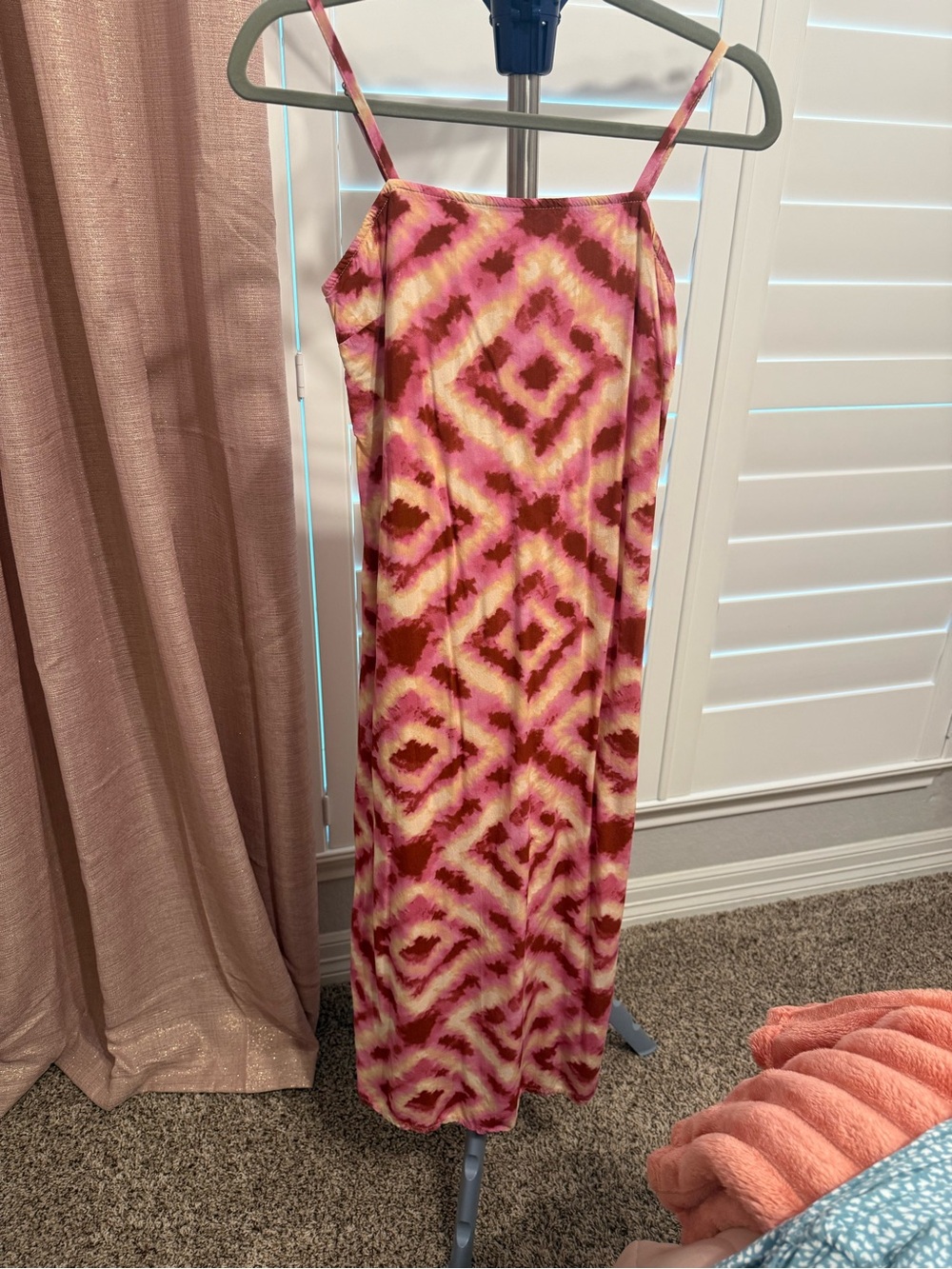 Japna Pink Cream Tie-Dye Diamond Midi Slip Dress